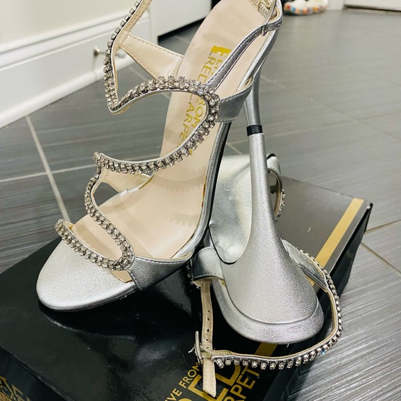 Silver Rhinestone Shoes formal weddding - Picture 2 of 4